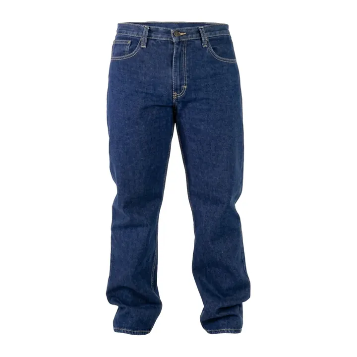 Jean azul índigo para hombre sobre fondo blanco