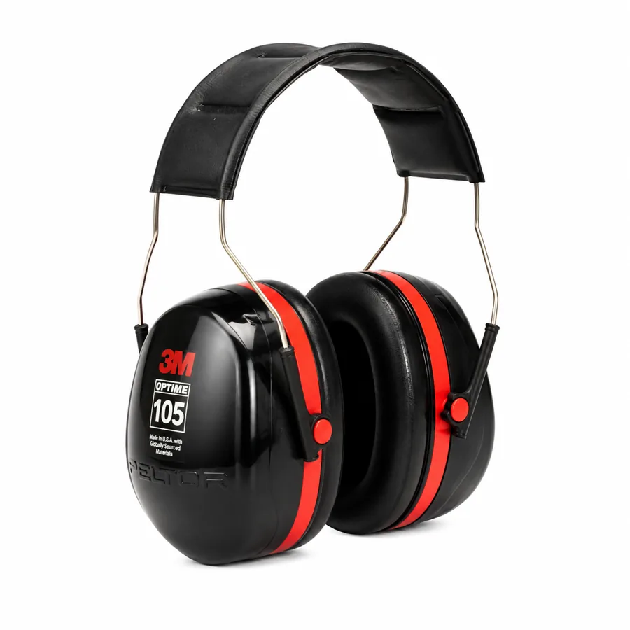 Orejera industrial negra y roja con diadema acolchada sobre fondo blanco